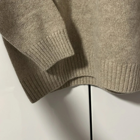 ZARA NWOT Men’s Wool Blend Crew Neck Sweater, Size L - Picture 7 of 10